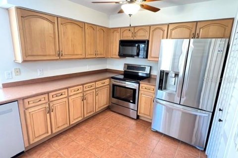 Touwnhouse à louer à Palm Coast, Floride: 3 chambres, 145.39 m2 № 2099184 - photo 4