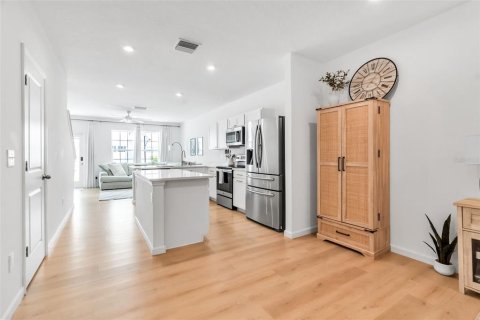Townhouse in Bradenton, Florida 3 bedrooms, 132.94 sq.m. № 1797879 - photo 6