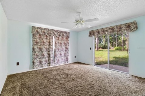 Villa ou maison à vendre à Palm Bay, Floride: 3 chambres, 178.93 m2 № 2425961 - photo 9