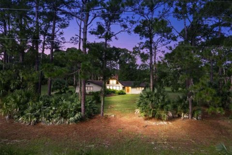 Villa ou maison à vendre à Palm Bay, Floride: 3 chambres, 178.93 m2 № 2425961 - photo 17