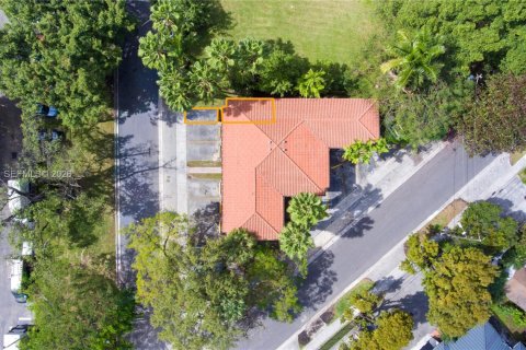 Снять в аренду квартиру в Майами, Флорида 53.88м2, № 2006612 - фото 5