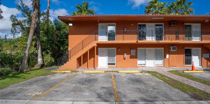 Студия в Майами, Флорида № 2006612