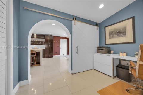 Casa en venta en Pinecrest, Florida, 2 dormitorios, 180.42 m2 № 2024087 - foto 21