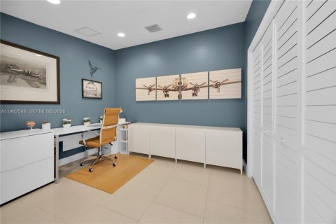 Casa en venta en Pinecrest, Florida, 2 dormitorios, 180.42 m2 № 2024087 - foto 20