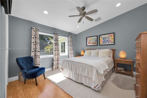 Casa en venta en Pinecrest, Florida, 2 dormitorios, 180.42 m2 № 2024087 - foto 18