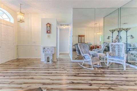 Villa ou maison à vendre à Spring Hill, Floride: 3 chambres, 199.18 m2 № 1732856 - photo 10