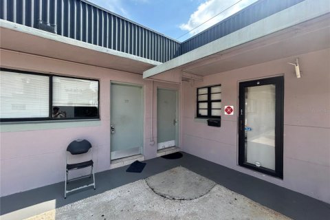 Immobilier commercial à vendre à Winter Park, Floride: 318.65 m2 № 2420257 - photo 5