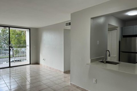 Condominio en venta en Miami, Florida, 2 dormitorios, 80.82 m2 № 2076376 - foto 6