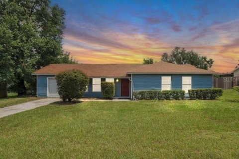 Casa en venta en Orlando, Florida, 3 dormitorios, 118.82 m2 № 1914273 - foto 1