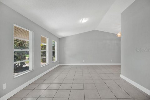Casa en venta en Orlando, Florida, 3 dormitorios, 118.82 m2 № 1914273 - foto 2