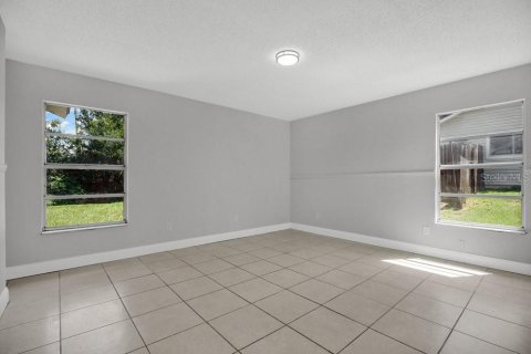 Casa en venta en Orlando, Florida, 3 dormitorios, 118.82 m2 № 1914273 - foto 11