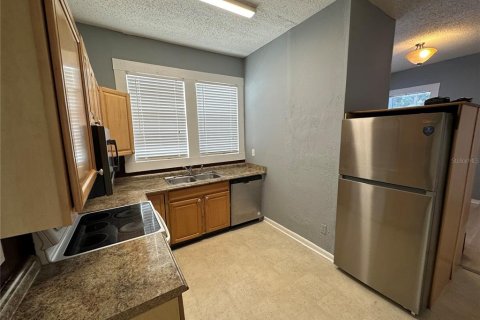 House in Tampa, Florida 3 bedrooms, 140.47 sq.m. № 1914697 - photo 6