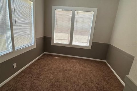 House in Tampa, Florida 3 bedrooms, 140.47 sq.m. № 1914697 - photo 10