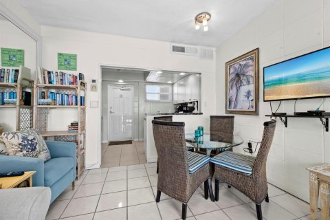 Copropriété à vendre à Longboat Key, Floride: 1 chambre, 49.05 m2 № 2377663 - photo 13