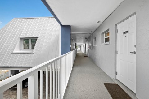 Copropriété à vendre à Longboat Key, Floride: 1 chambre, 49.05 m2 № 2377663 - photo 4