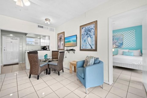 Copropriété à vendre à Longboat Key, Floride: 1 chambre, 49.05 m2 № 2377663 - photo 11