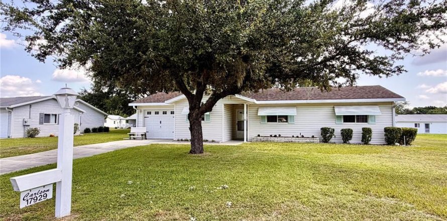 Villa ou maison à Summerfield, Floride 2 chambres, 91.97 m2 № 2150046