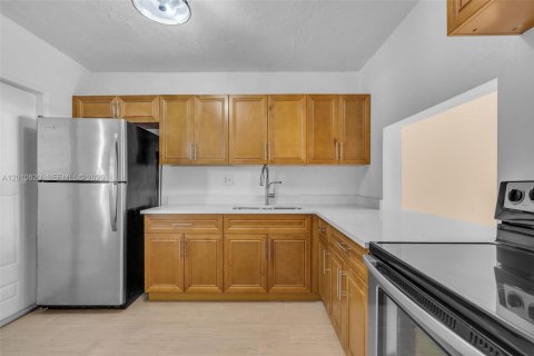 Condo à Miami, Floride, 1 chambre  № 2073743