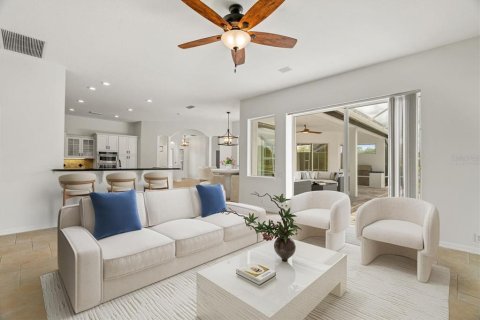House in Bradenton, Florida 4 bedrooms, 329.43 sq.m. № 1771438 - photo 20