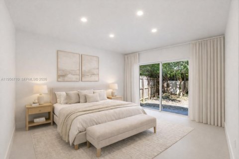 House in Miami, Florida 4 bedrooms, 176.98 sq.m. № 2023854 - photo 12