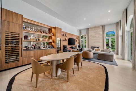 Villa ou maison à vendre à Pinecrest, Floride: 6 chambres, 636.47 m2 № 1968402 - photo 6