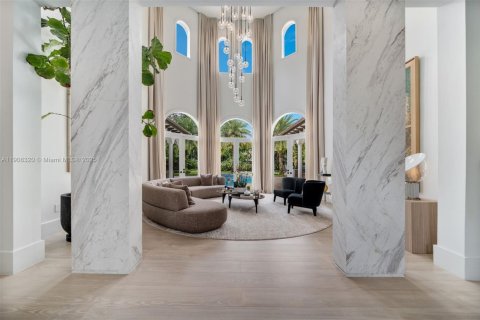 Villa ou maison à vendre à Pinecrest, Floride: 6 chambres, 636.47 m2 № 1968402 - photo 18