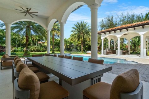 Villa ou maison à vendre à Pinecrest, Floride: 6 chambres, 636.47 m2 № 1968402 - photo 14