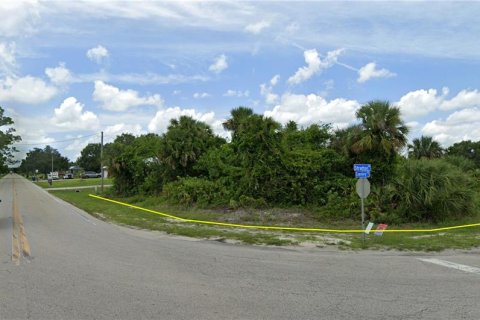Land in Fort Myers, Florida № 1873424 - photo 7
