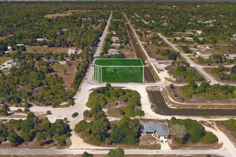 Land in Fort Myers, Florida № 1873424 - photo 11
