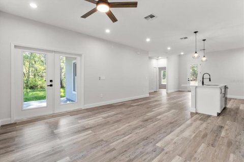 House in Citrus Springs, Florida 3 bedrooms, 131.09 sq.m. № 1717270 - photo 23