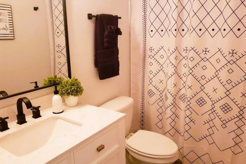 House in Clermont, Florida 3 bedrooms, 123.65 sq.m. № 1894178 - photo 23