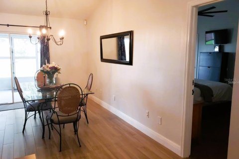 House in Clermont, Florida 3 bedrooms, 123.65 sq.m. № 1894178 - photo 14