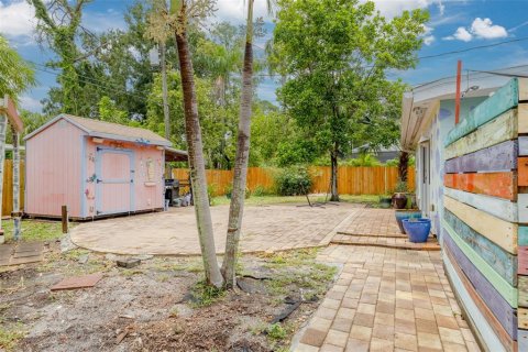 House in Gulfport, Florida 2 bedrooms, 136.75 sq.m. № 1817011 - photo 28