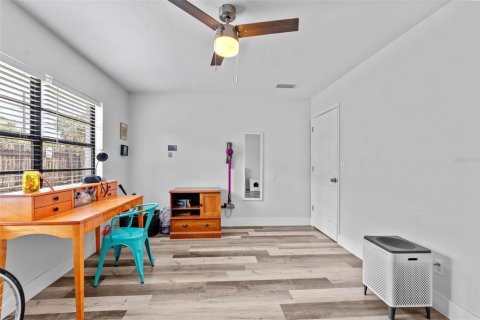 Casa en venta en Tampa, Florida, 3 dormitorios, 127.46 m2 № 1883761 - foto 19