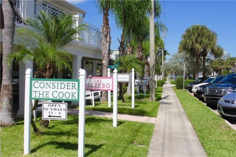 Condominio en alquiler en Vero Beach, Florida, 2 dormitorios, 159.05 m2 № 1091770 - foto 1
