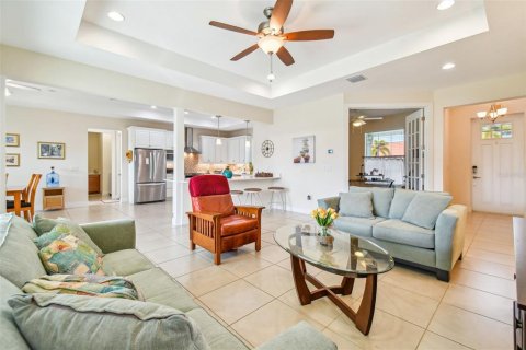 Villa ou maison à vendre à Apollo Beach, Floride: 3 chambres, 195.84 m2 № 1576761 - photo 25