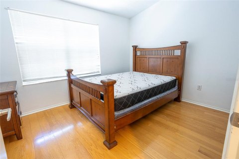 Townhouse in Tampa, Florida 2 bedrooms, 107.02 sq.m. № 1743536 - photo 20