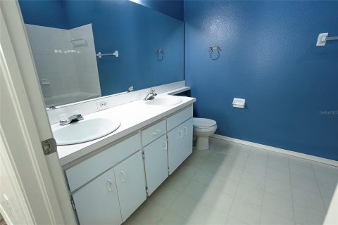 Townhouse in Tampa, Florida 2 bedrooms, 107.02 sq.m. № 1743536 - photo 18