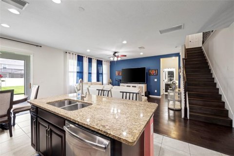 Villa ou maison à vendre à Parrish, Floride: 5 chambres, 241.45 m2 № 2294781 - photo 12