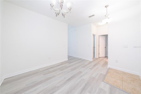 Villa ou maison à Winter Garden, Floride 6 chambres, 252.14 m2 № 2401166