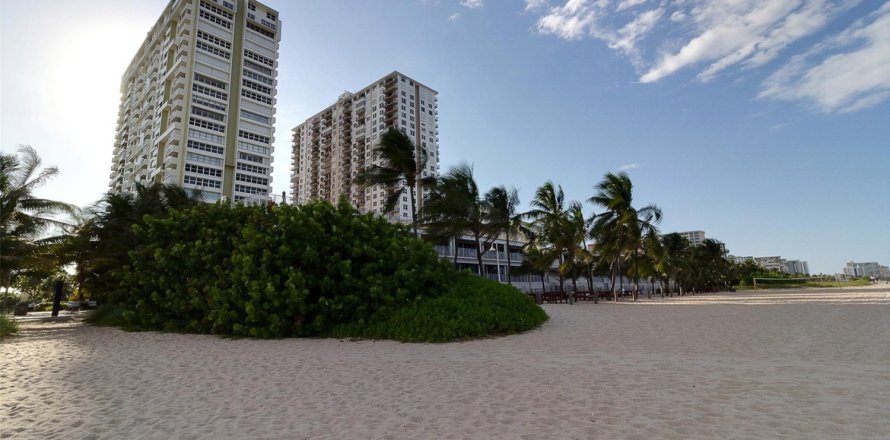 Condominio en Pompano Beach, Florida, 1 dormitorio № 1103494