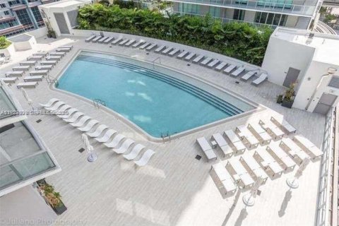 Condominio en alquiler en Miami, Florida, 2 dormitorios, 84.54 m2 № 2054175 - foto 24