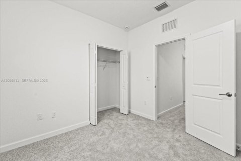 Townhouse in Miami, Florida 3 bedrooms, 129.41 sq.m. № 2078593 - photo 29