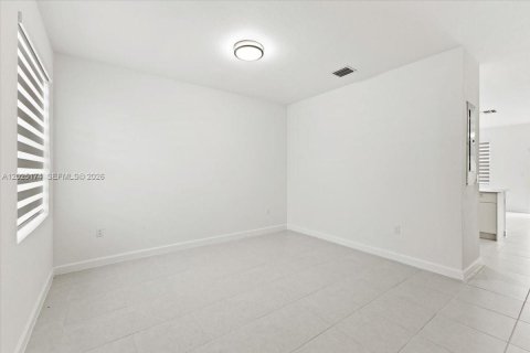 Townhouse in Miami, Florida 3 bedrooms, 129.41 sq.m. № 2078593 - photo 3