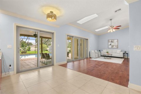 Villa ou maison à vendre à Longwood, Floride: 4 chambres, 251.3 m2 № 2396141 - photo 14