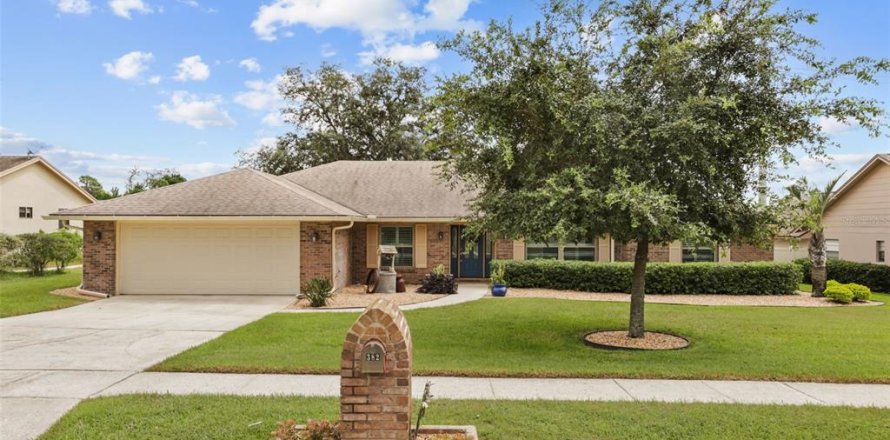 Villa ou maison à Longwood, Floride 4 chambres, 251.3 m2 № 2396141