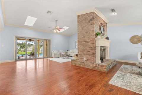 Villa ou maison à vendre à Longwood, Floride: 4 chambres, 251.3 m2 № 2396141 - photo 4