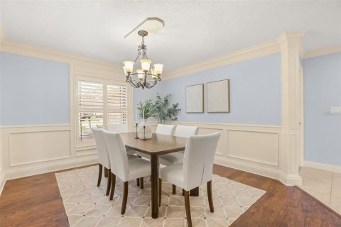 Villa ou maison à vendre à Longwood, Floride: 4 chambres, 251.3 m2 № 2396141 - photo 11