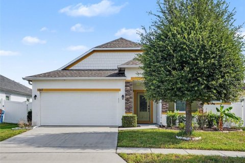 House in Haines City, Florida 3 bedrooms, 188.03 sq.m. № 2284847