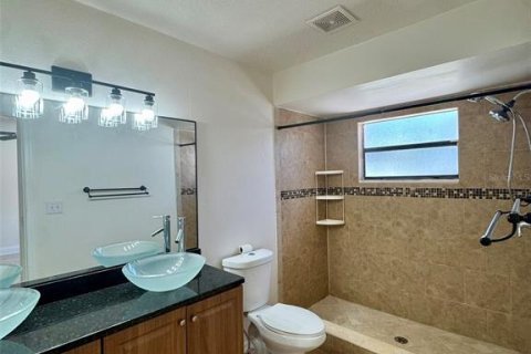 Villa ou maison à vendre à Kissimmee, Floride: 3 chambres, 123.47 m2 № 2318368 - photo 6